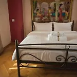 Estate Tsiati Nyaraló *