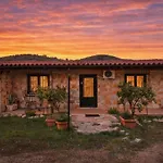 Estate Tsiati Pirgiotika