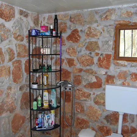 Estate Tsiati Pirgiotika