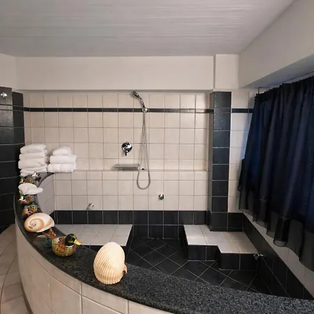 Estate Tsiati Tatil Evi *