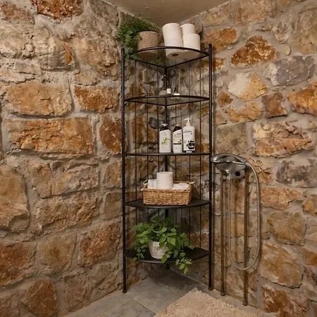Estate Tsiati Holiday home *