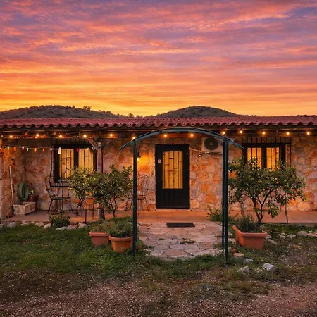 Estate Tsiati Tatil Evi *