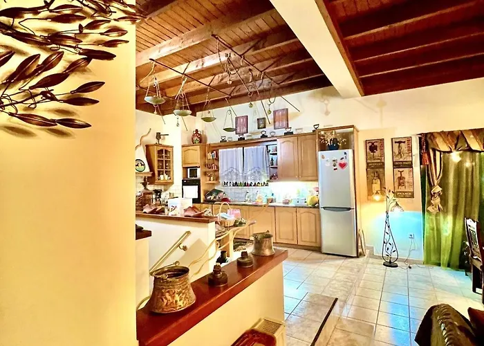 Estate Tsiati * Pirgiotika